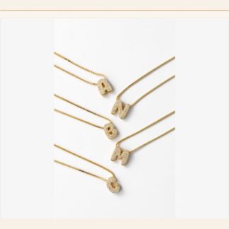Colar Inicial Cravejada Minimalista · SABRINA PORTO